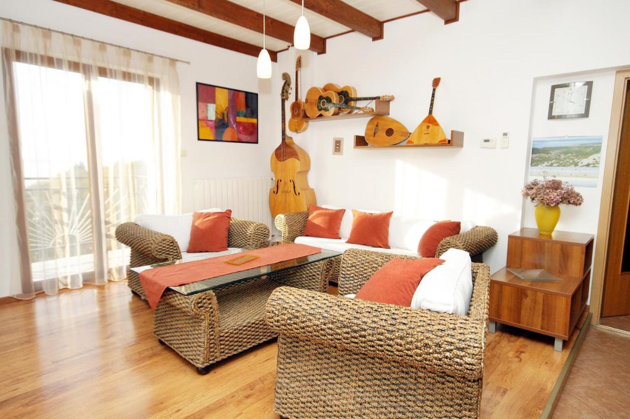 Apartment Klenovica 5580B ภายนอก รูปภาพ